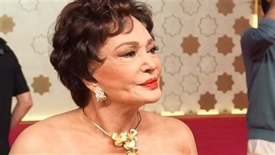 لبلبة: عادل إمام أعظم فنان.. ولا أستطيع تخيل حياتي من دونه - الخليج الان