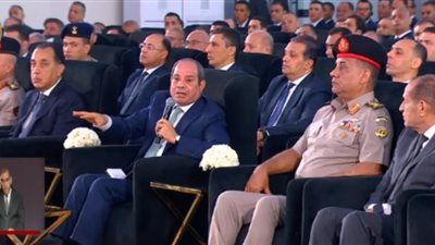 الرئيس السيسي يشهد افتتاح محطة رفع المياه رقم 3 نبع ويؤكد: خطة متكاملة لتعظيم الإنتاج الزراعي - الخليج الان