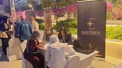 مشاركة الشرقية للمقاولات فى ملتقى التوظيف الأول بالشيخ زايد ومنحها درع مجلس الأمناء - الخليج الان