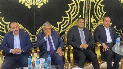 محافظ الدقهلية يشارك أهالي الخضيري عزاء ضحايا حادث شرق العوينات - الخليج الان