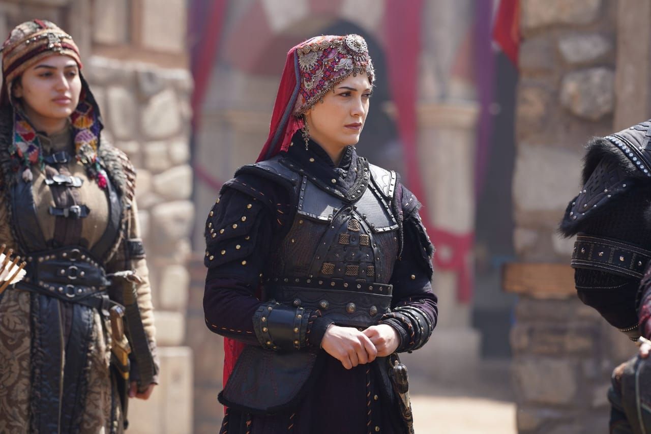 مسلسل المؤسس اورهان الحلقة 24.. اسبورشا تطلب مغادرة القصر - الخليج الان