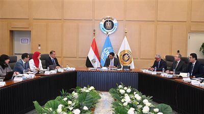 وزير الصناعة يترأس اجتماع لجنة تسيير برنامج الشراكة القطرية لمصر (PCP) - الخليج الان