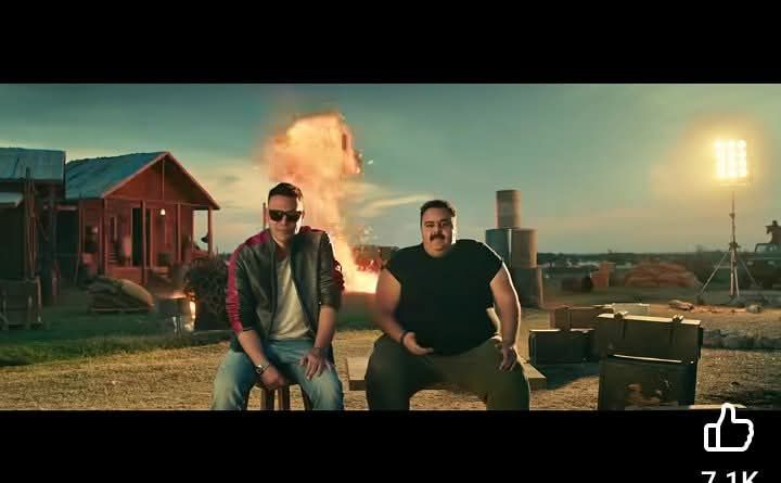 محمد إمام وشيكو يروجان لـ فيلم صقر وكناريا بأسلوب كوميدي وتركي آل الشيخ يعلن دعمه - الخليج الان