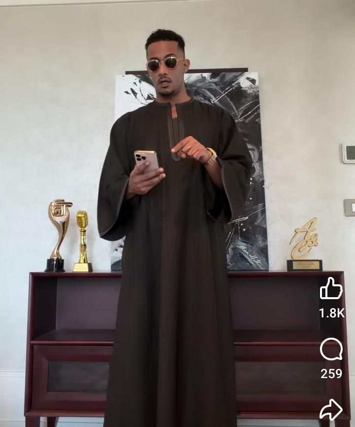 محمد رمضان يطلق عيد رسمي للجلبية الصعيدي بعد واقعة منع الصعايدة من دخول فيلم أسد - الخليج الان