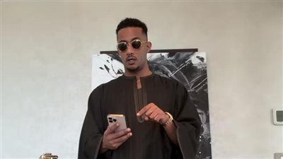 محمد رمضان يطلق عيد رسمي للجلبية الصعيدي بعد واقعة منع الصعايدة من دخول فيلم أسد - الخليج الان