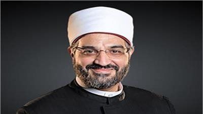 عمرو الورداني: "حج القلوب" رحلة روحية للتحرر من الماديات والاستنارة بنور الفقه الحقيقي - الخليج الان