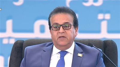 وزير الصحة: النادي الأهلي يعتذر عن بطولة إفريقيا لليد بسبب إبولا - الخليج الان