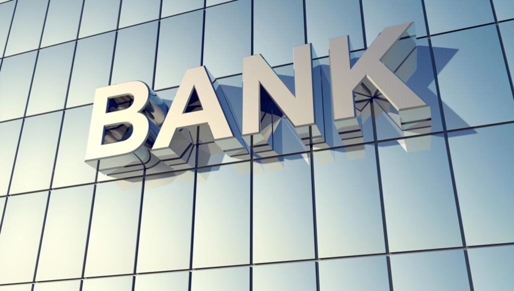 بعد تصريحات نائب رئيس الوزراء حول مناخ الاستثمار.. القانون يحدد شروط إنشاء فروع البنوك الأجنبية في مصر - الخليج الان