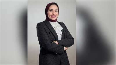 النائبة فاطمة عادل تكتب: النسوية وقانون الأسرة (2): حين دافعت كارين ديكرو عن الأب - الخليج الان