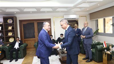 النائب عمرو رشاد يقدم التهنئة لمحافظ الجيزة بمناسبة عيد الأضحى المبارك - الخليج الان