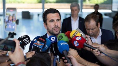قبل انتخابات ريال مدريد.. ريكيلمي يرد بعنف على فلورنتينو بيريز ويطالبه بمناظرة علنية - الخليج الان