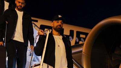 منتخب مصر يصل إلى أمريكا بعد "12 ساعة طيران" استعداداً لكأس العالم.. صور - الخليج الان