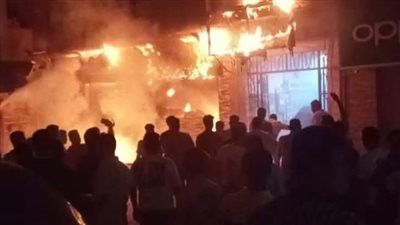 السيطرة على حريق بمحل " كبدة وليمون " في عدنان بمدينة المنيا - الخليج الان