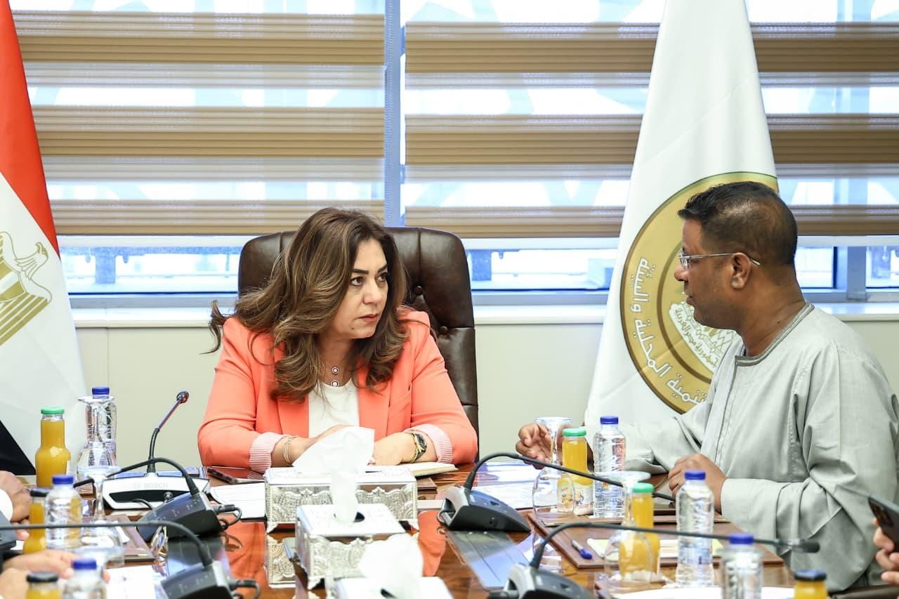 النائب عبدالرحمن البشاري يطالب وزيرة التنمية المحلية بتخفيض أسعار تقنين الأراضي السكنية والزراعية بالأقصر لتخفيف الأعباء عن الأسر - الخليج الان