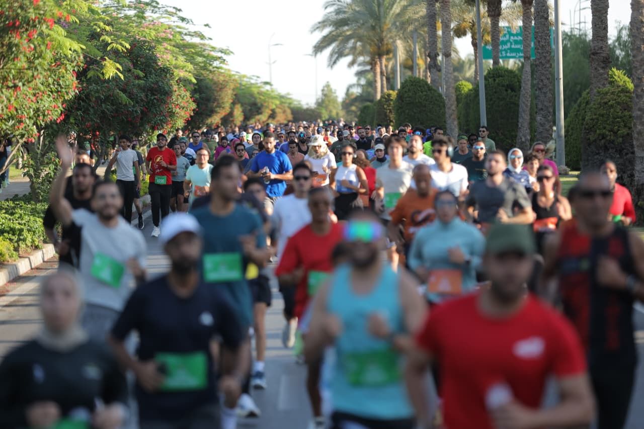 ماراثون مدينتي ينطلق بمشاركة دولية بحضور دبلوماسي كبير - الخليج الان