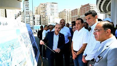 رئيس الوزراء يفتتح كوبري "الفريق أول سليمان عزت" بالإسكندرية - الخليج الان