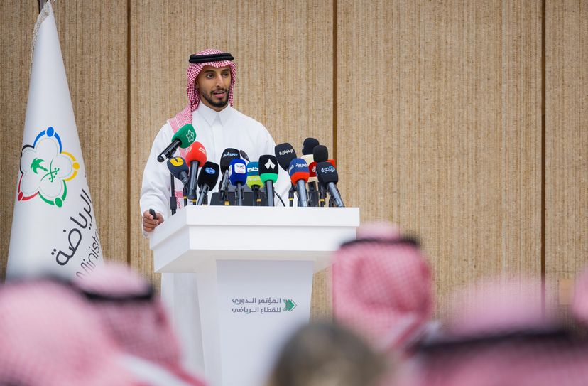 وزارة الرياضة السعودية تطرح 5 أندية جديدة للتخصيص وتفتح باب استقبال طلبات المستثمرين حتى 7 يوليو - الخليج الان