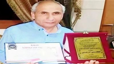 بعد أيام من الجريمة.. وفاة قاتل الدكتور لطفي مرعي داخل المستشفى بعد طعن نفسه - الخليج الان