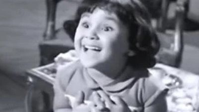 في ذكرى رحيلها.. إكرام عزو طفلة السينما المصرية التي اعتزلت مبكرًا - الخليج الان