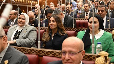 النائبة إنجي نصيف تطالب بتوسيع مظلة الحماية الاجتماعية وزيادة مخصصات التعليم والصحة بالموازنة الجديدة - الخليج الان