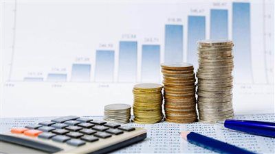 الموازنة تكشف مستهدفات الاقتصاد حتى 2030: الموارد القومية ترتفع إلى 45.9 تريليون جنيه والاستثمارات تتجاوز 7 تريليونات - الخليج الان