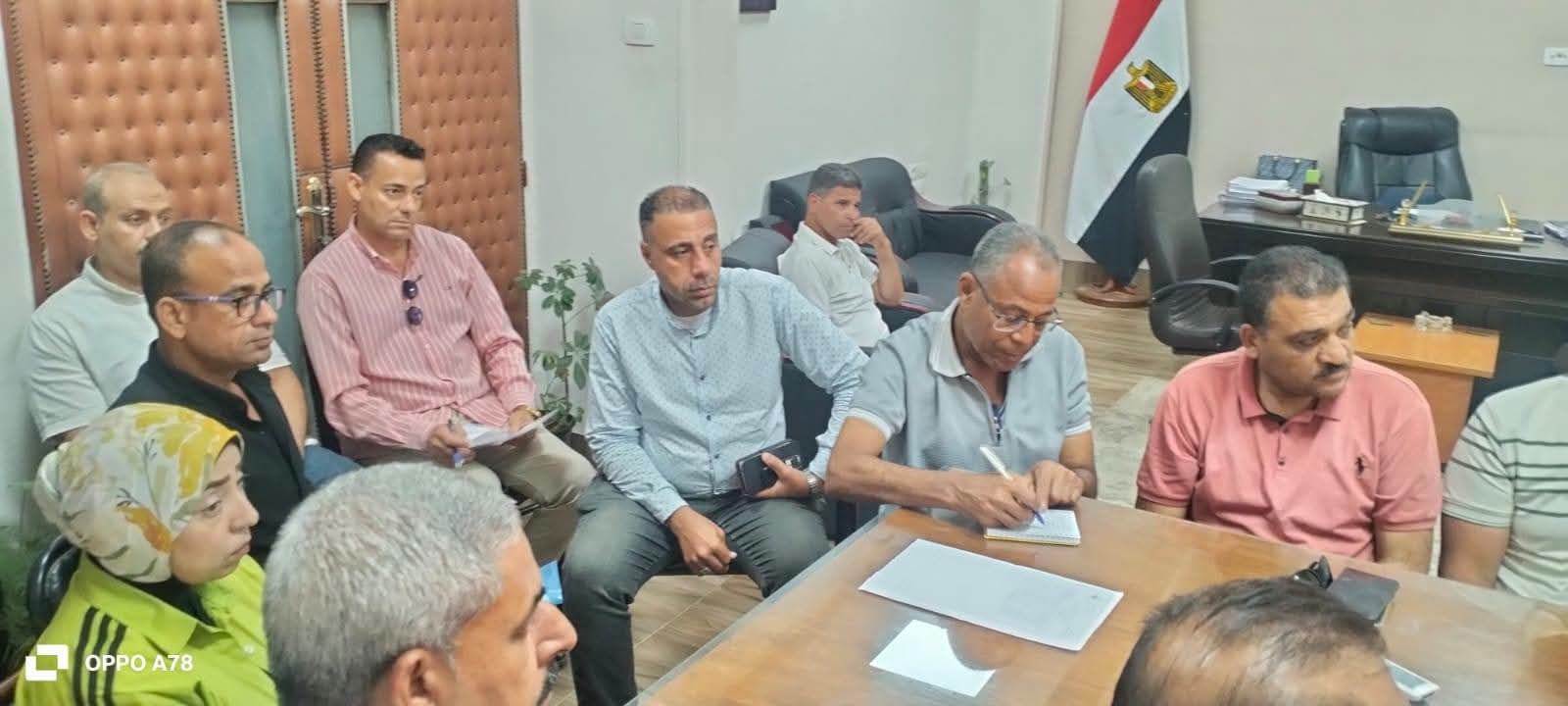نائب محافظ القليوبية تبت في 35 طلب وحدات الطعام المتنقلة - الخليج الان