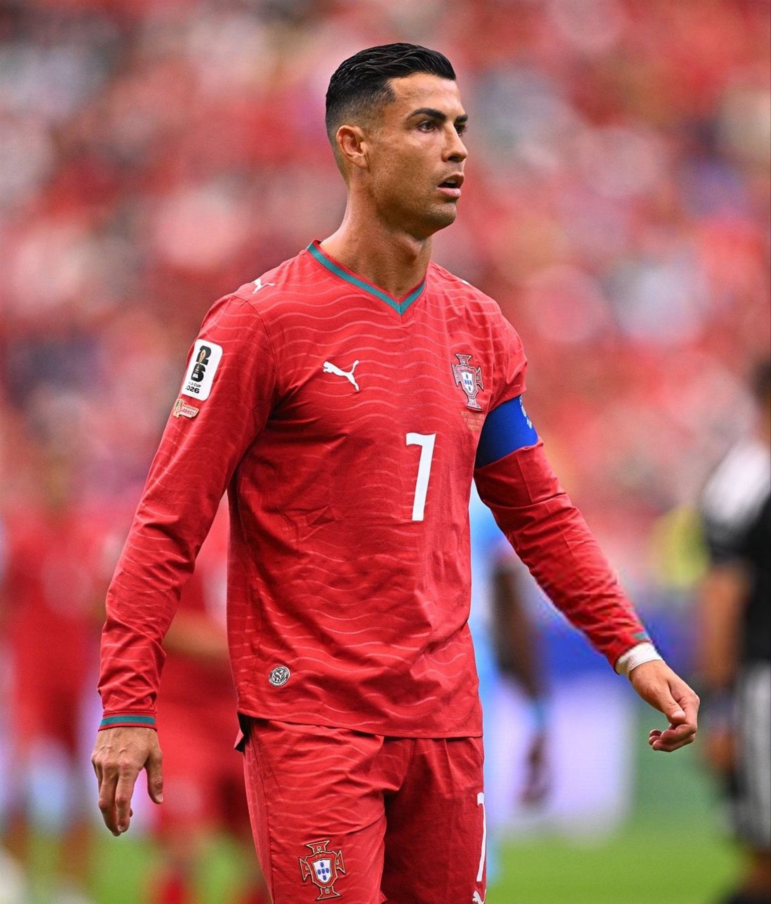كريستيانو رونالدو تحت النار.. صحف البرتغال تهاجم قائد المنتخب بعد التعادل أمام الكونغو - الخليج الان