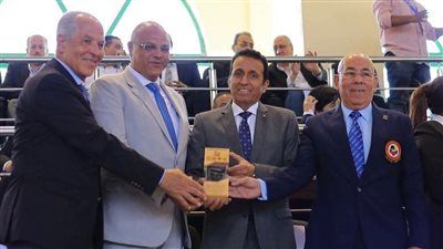 الدهراوي يكرم محافظ الإسكندرية وكبار ضيوف بطولة البحر المتوسط للكاراتيه 2026 - الخليج الان