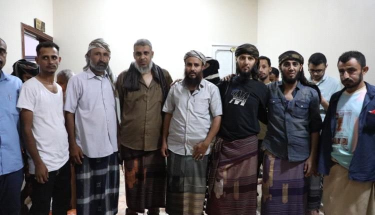 أهالي أسرى القوات المسلحة الجنوبية المحررين يستقبلون أبناءهم بفرحة كبيرة