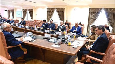 انطلاق أولى جلسات الاستماع لقانون الإدارة المحلية الجديد.. والبرلمان يستمع لرؤية الحكومة - الخليج الان
