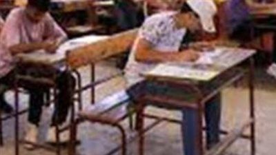 «الساعة الأخطر قبل الامتحان».. طبيب : يكشف سر ارتباك طلاب الثانوية العامة ويقدم الحل - الخليج الان