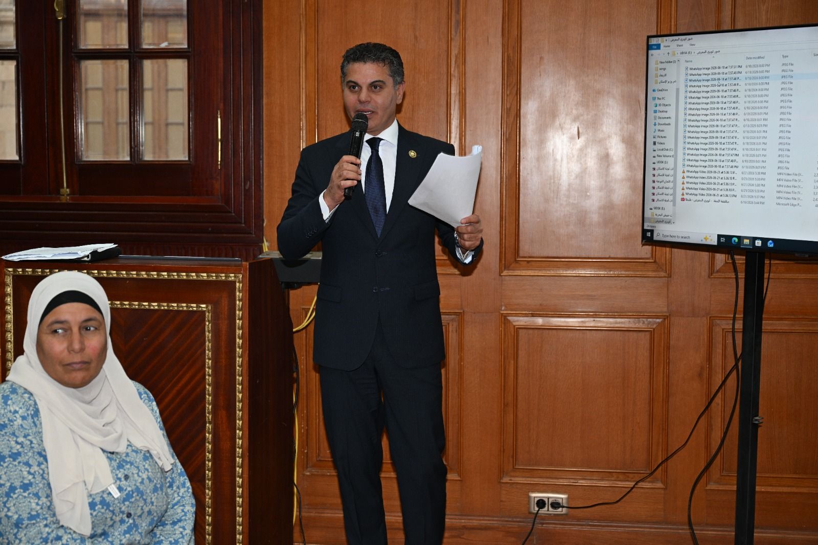الحكومة تتعهد أمام مجلس الشيوخ بحل أزمات الصرف الصحي بقرى ميت حبيش البحرية بالغربية.. ومجدي البري يؤكد: نتابع التنفيذ ميدانيًّا في أقرب وقت - الخليج الان