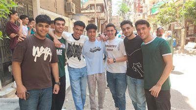 فرحة طلاب الثانوية العامة بعد أداء امتحان الفرنساوي بالشرقية - الخليج الان