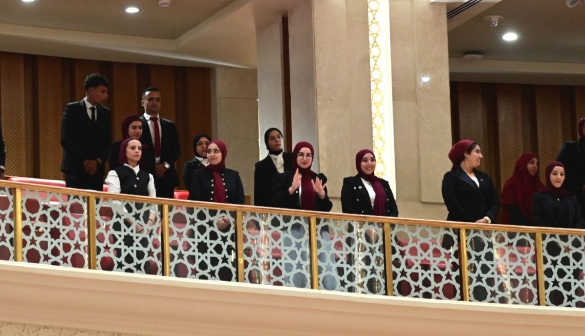 مجلس النواب يستقبل وفداً من أعضاء هيئة التدريس والطلاب بجامعة دميـاط - الخليج الان