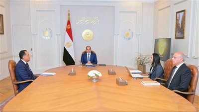 عاجل.. الرئيس السيسي يجتمع مع رئيس الوزراء ووزيرة التضامن - الخليج الان