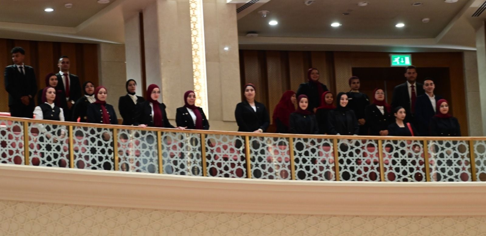 مجلس النواب يستقبل وفداً من أعضاء هيئة التدريس والطلاب بجامعة دميـاط - الخليج الان