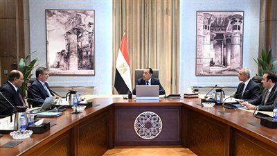 رئيس الوزراء يعقد اجتماعًا لبحث التوسع في إنشاء عدد من محطات الثروة الحيوانية الحديثة - الخليج الان