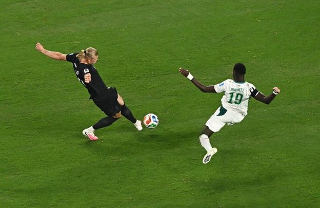 إيرلينج هالاند يقود منتخب النرويج لانتصار مثير على السنغال (2/3) في كأس العالم 2026 - الخليج الان