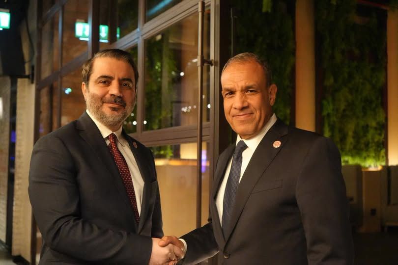 لقاء هام بين وزير الخارجية ونظيره السوري في الأردن.. وهذا ما دار في الاجتماع - الخليج الان