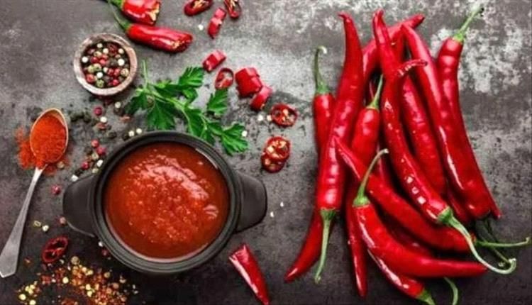 أطباء يحذرون من الإفراط في تناول الفلفل الأحمر