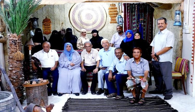 فيما أنهارت متاحف البلاد وأغلقت أبوابها.. برزت كنوز "بيت الموروث" للسيدة نجلاء شمسان