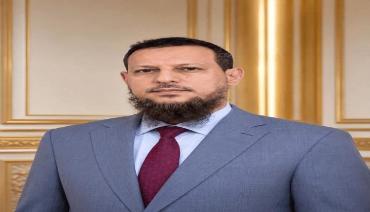 محافظ عدن يدين استهداف مليشيات الحوثي لمديرية البريقة بالصواريخ والطائرات المسيّرة