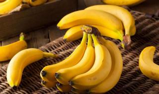ستأكلها يومياً بعد الآن .. 10 معلومات مذهلة عن الموز .. هذا ما سيحدث لجسمك عند أكل موزة واحدة كل يوم !