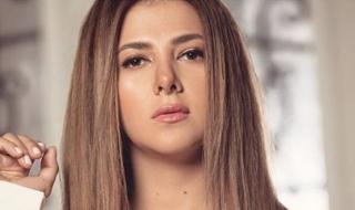  دنيا سميرغانم ..تكشف عن شيء صادم وجدته جوار قبر والدها الراحل سمير غانم اثار جنونها!