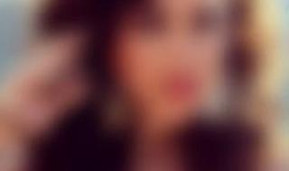 اجمل ممثلة تصعق الجميع تترك الاسلام وتعلن اعتناقها الديانة البوذية على الهواء .. شوف دلوقتي من تكون؟