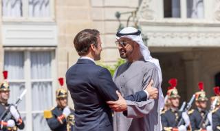 محمد بن زايد يؤكد لماكرون "دعم أبوظبي لأمن الطاقة في فرنسا والعالم"