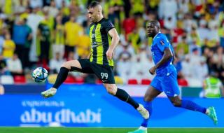 الاتحاد يتلقّى صدمة بشأن مباراة الهلال المصيرية