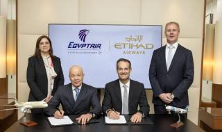 تفاهم بين «الاتحاد للطيران» و«مصر للطيران»