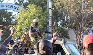 وسط توترات أمنية.. مخاوف من انقلاب جديد في بوركينا فاسو