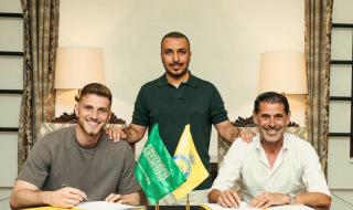 النصر السعودي يضم الحارس بينتو